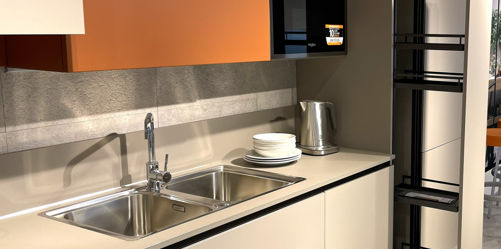 Veneta Cucine - Modello START TIME J SOFT PRO 19