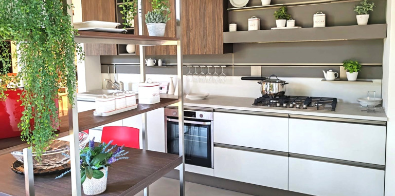 Veneta Cucine - Modello START TIME PRESA