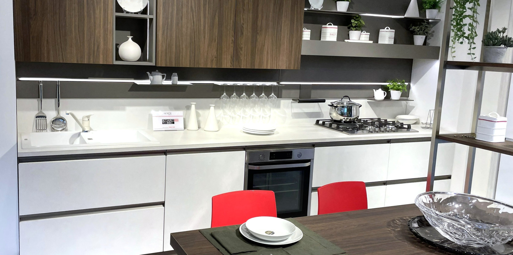 Veneta Cucine - Modello START TIME PRESA