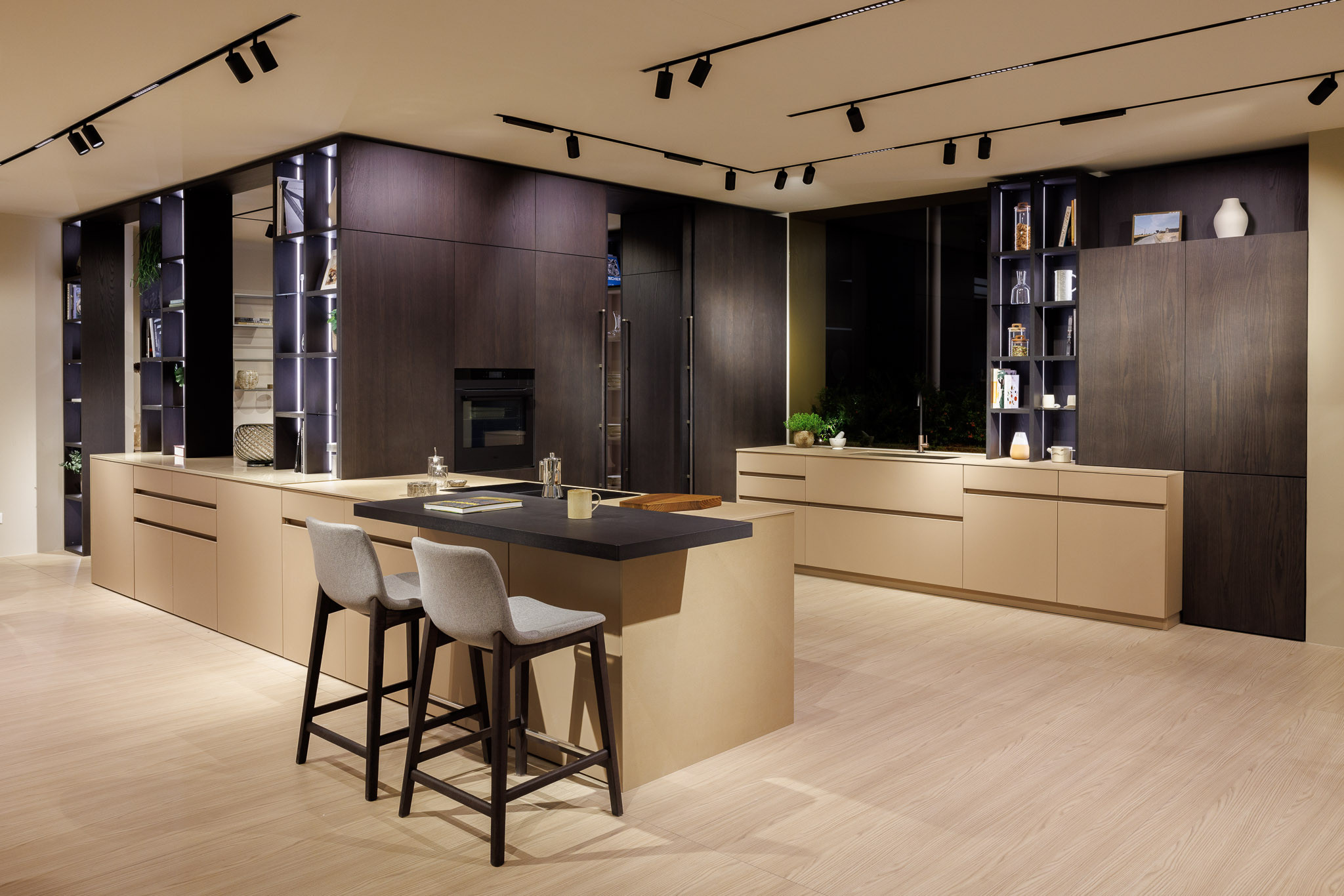 VENETACUCINE-EUROCUCINA-2024-MILANO-04.jpg